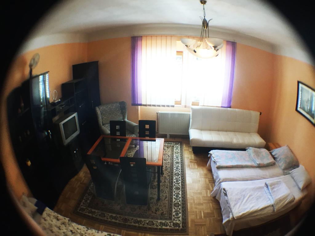 Guest House Pikapolonca Maribor Exterior foto